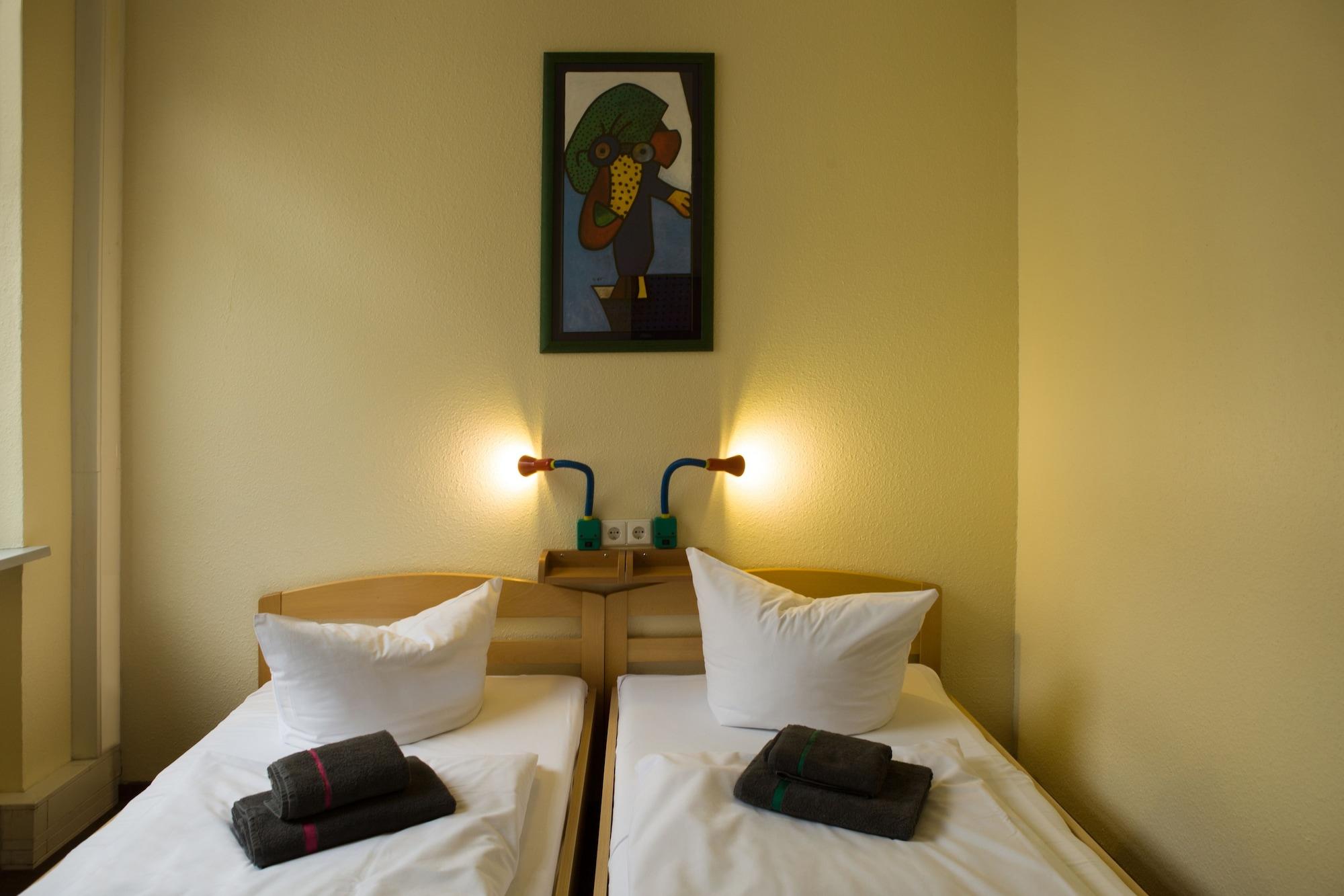 ברלין Acama Hotel & Hostel Kreuzberg מראה חיצוני תמונה