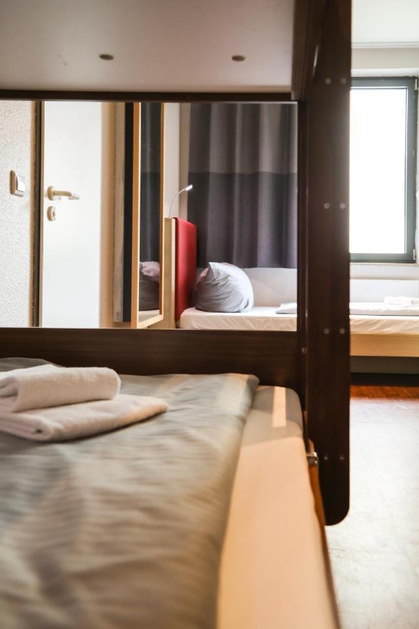 ברלין Acama Hotel & Hostel Kreuzberg מראה חיצוני תמונה